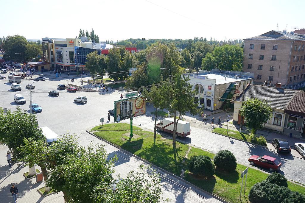 Apartment On Kniaziv Koriatovychiv Kamianets-Podilskyi Exterior photo